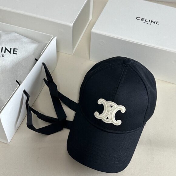 Celine Navy Cap with Cream Logo - Picture 2 of 6